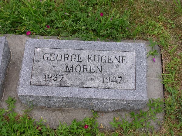 George Eugene Moren Grave Photo
